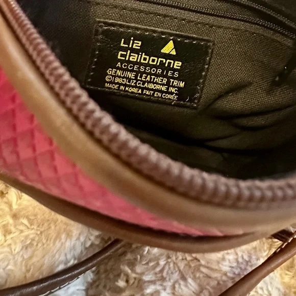 Vintage Liz Claiborne Crossbody Bag - Picture 3 of 6